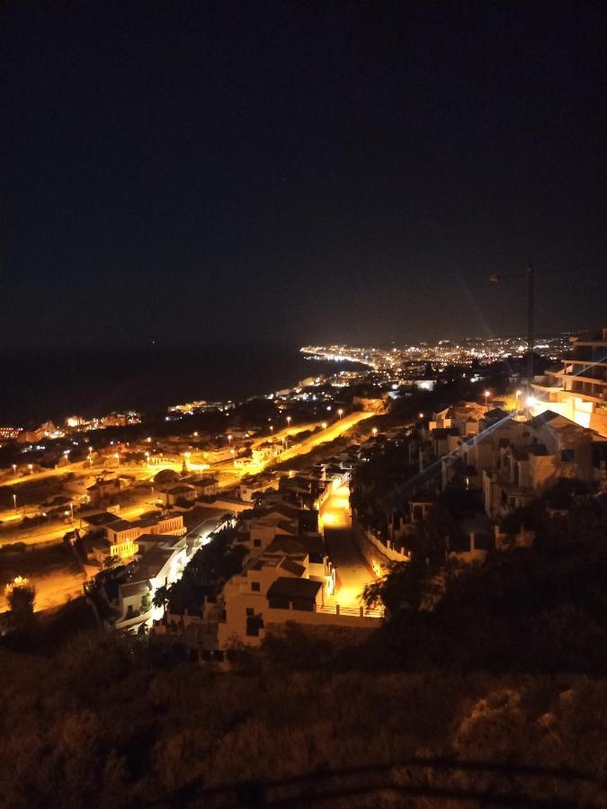 SWEET HOME BENALMADENA, Estudio con vistas al mar y excelente conexion wifi, Sea view con piscinas Exterior foto