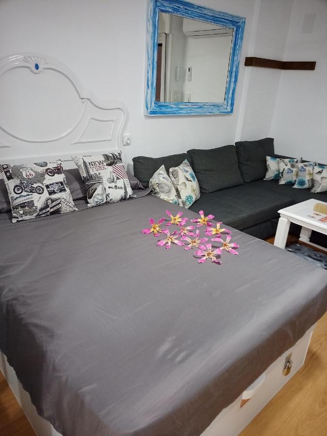 SWEET HOME BENALMADENA, Estudio con vistas al mar y excelente conexion wifi, Sea view con piscinas Exterior foto