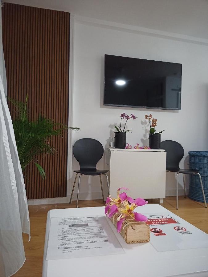 SWEET HOME BENALMADENA, Estudio con vistas al mar y excelente conexion wifi, Sea view con piscinas Exterior foto