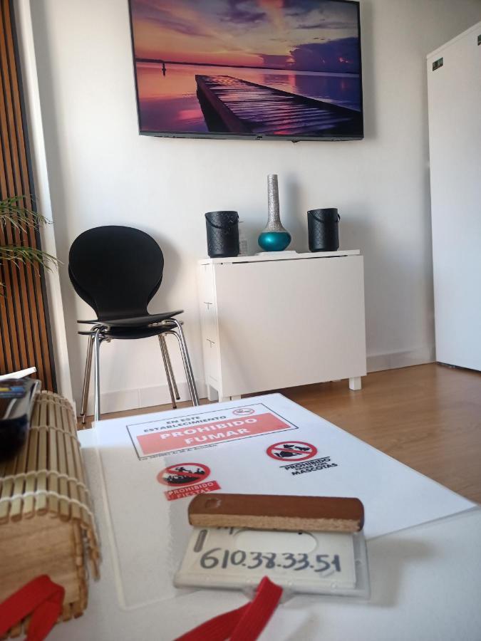 SWEET HOME BENALMADENA, Estudio con vistas al mar y excelente conexion wifi, Sea view con piscinas Exterior foto